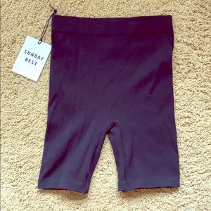 Aritzia ribbed black biker shorts